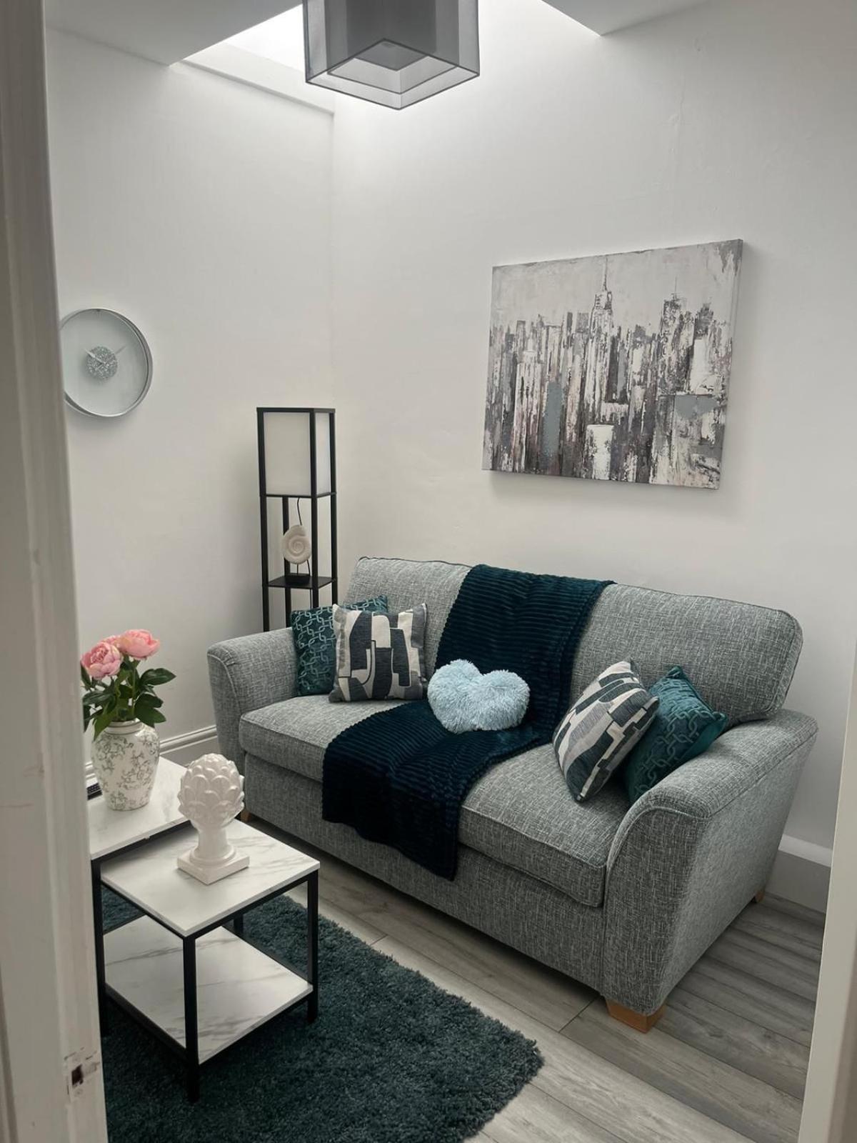 Affordably Elegant Apartments Close To Coop Live, Etihad Stadium And Manchester City Centre Экстерьер фото