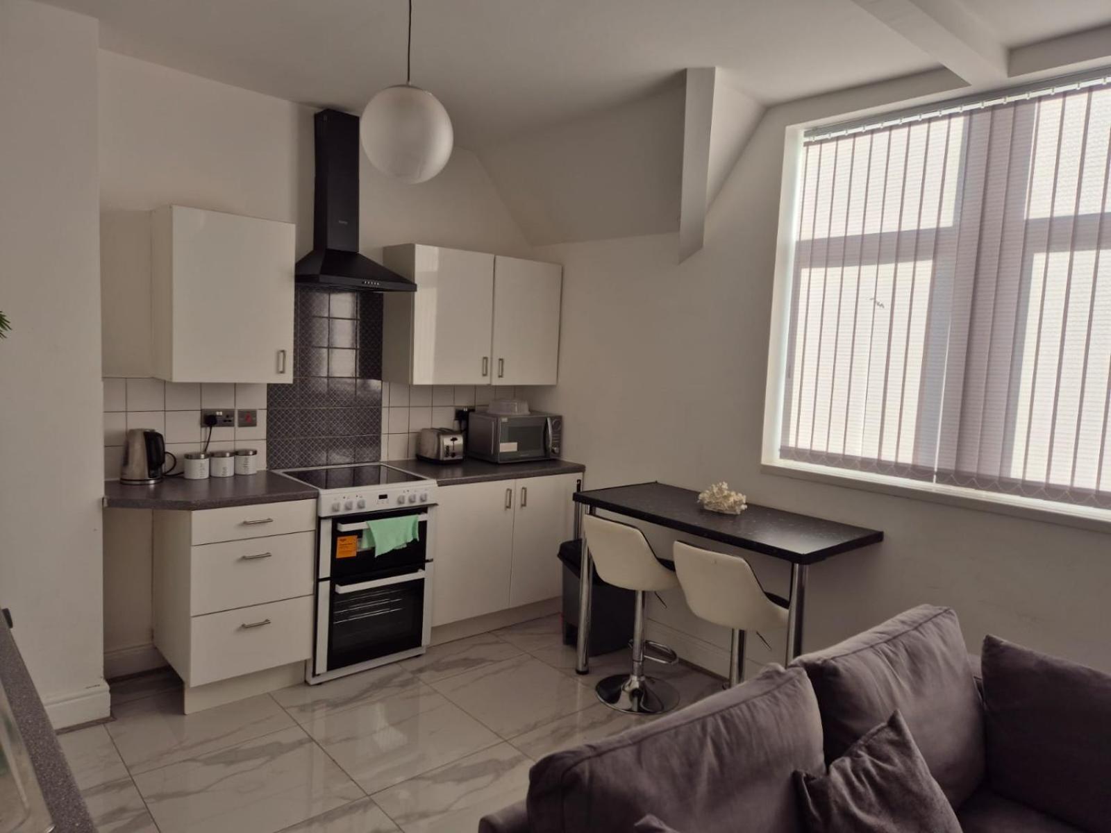 Affordably Elegant Apartments Close To Coop Live, Etihad Stadium And Manchester City Centre Экстерьер фото