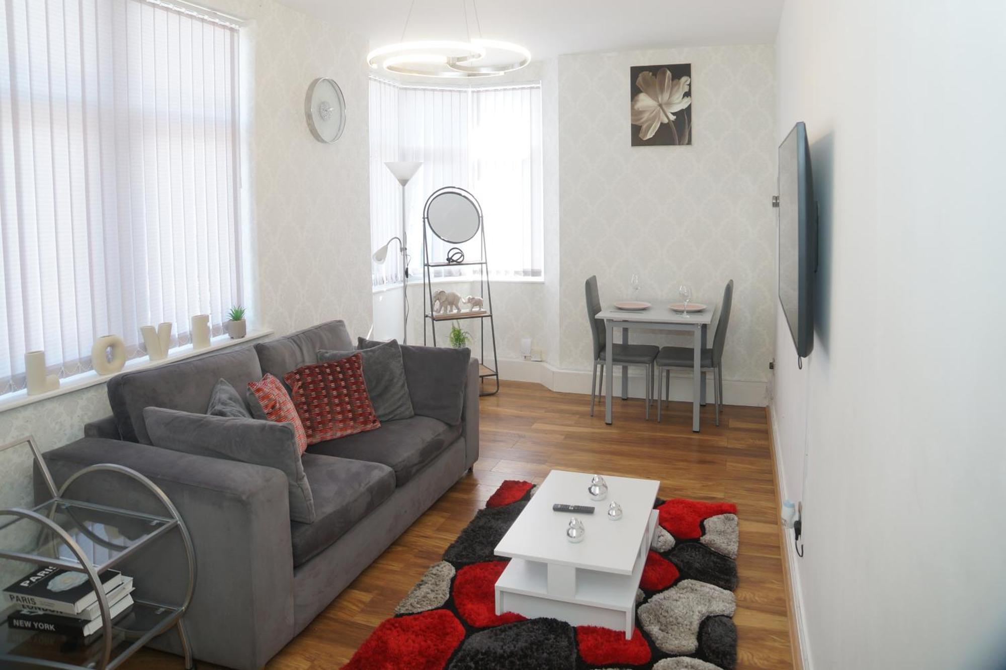 Affordably Elegant Apartments Close To Coop Live, Etihad Stadium And Manchester City Centre Экстерьер фото